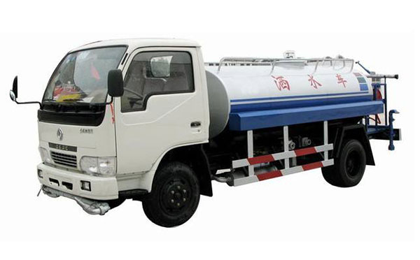 洒水车